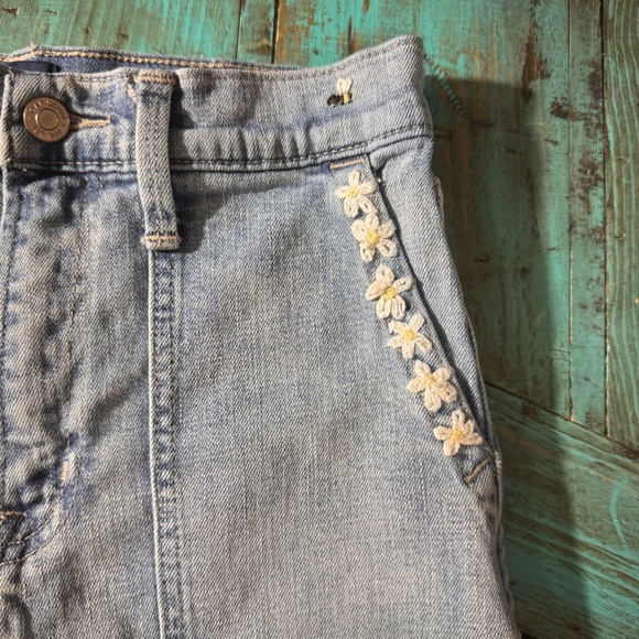 Gap High Rise Wide Leg Denim Blue Jeans Size 26 Embroidered Flowers & Bee - Picture 13 of 15